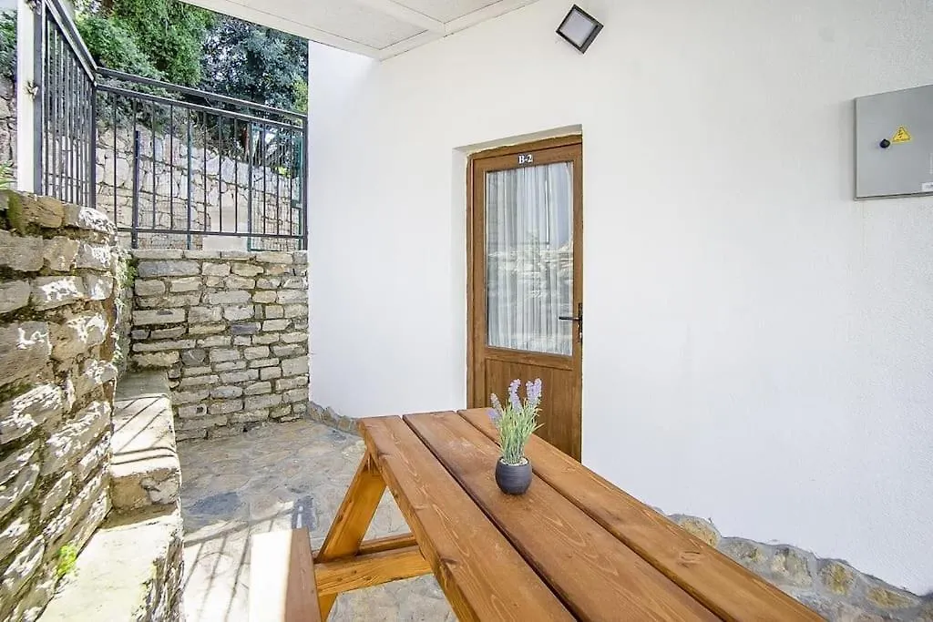 Cozy And Central Apartment With Shared Pool Near Beach In Bodrum