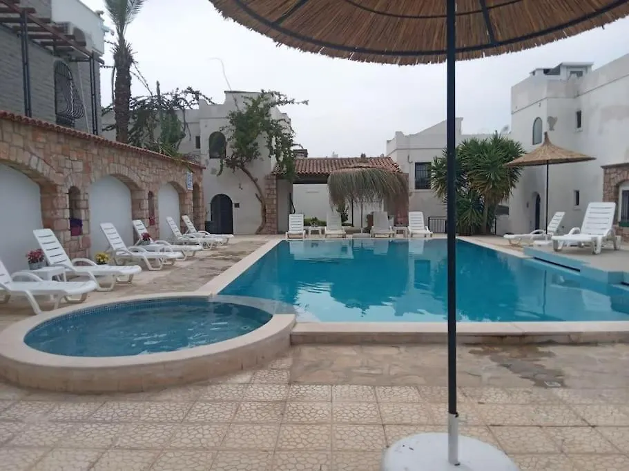 Cozy And Central Apartment With Shared Pool Near Beach In Bodrum